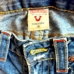 TRUE RELIGION JEANS